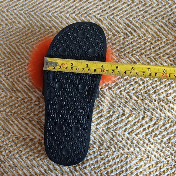 Paragon Open DanceSport Championships Faux Orange Fur Black Slides Sandals - Picture 9 of 9